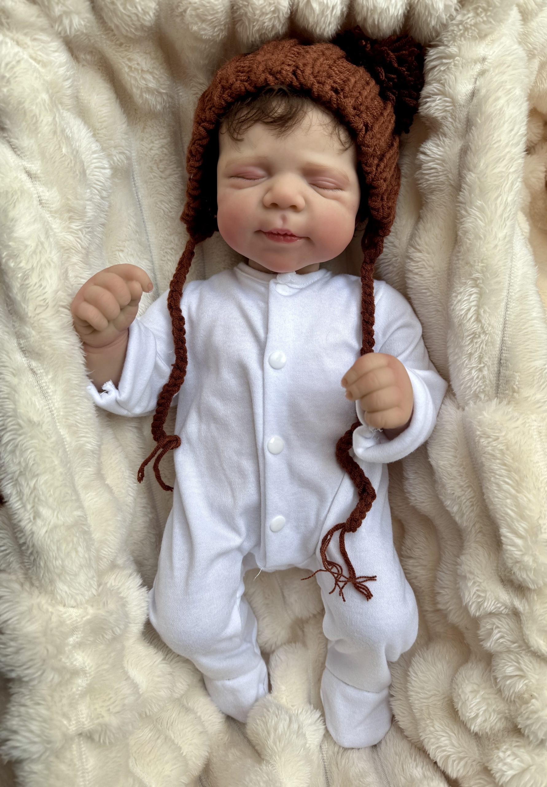 Realistyczna Lalka Z Czuprynką 48 cm - obrazek 3