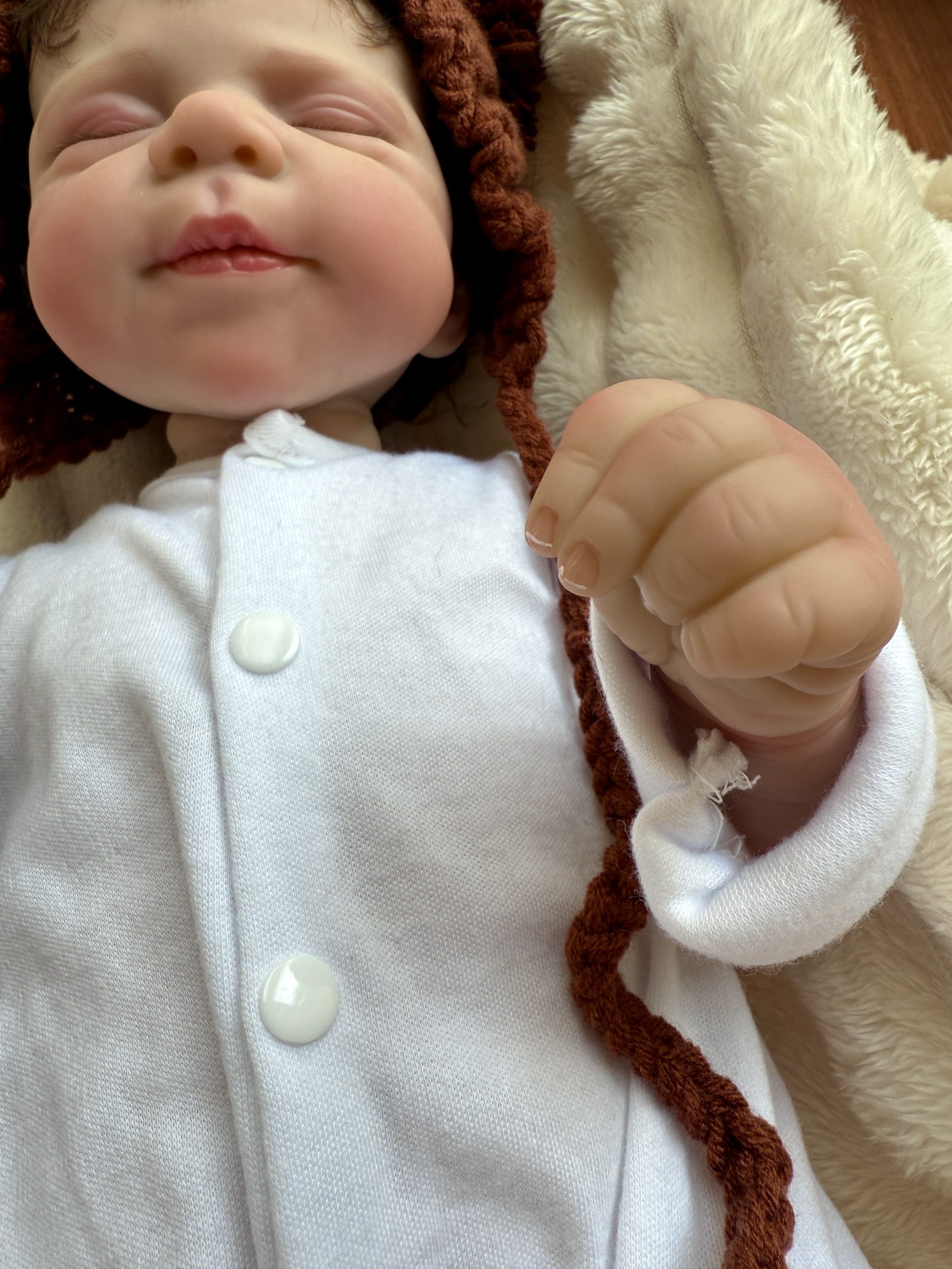 Realistyczna Lalka Z Czuprynką 48 cm - obrazek 5